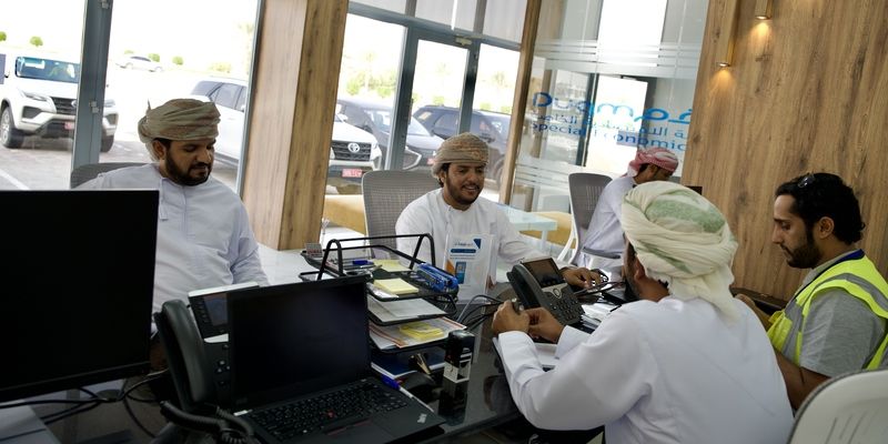 “الدقم” تبدأ تقديم الخدمات البلديّة في المناطق المرفوع عنها صفة المنفعة