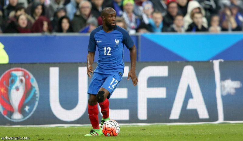 بعد قضية ديارا.. فيفا يعدل قواعد الانتقالات و«فيفبرو» يعترض