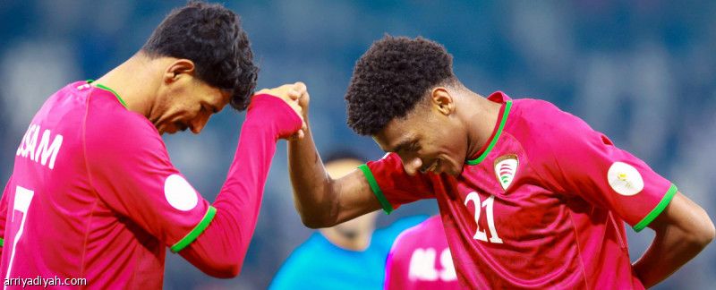 عُمان يضرب قطر بانتصار غاب 15 عاما