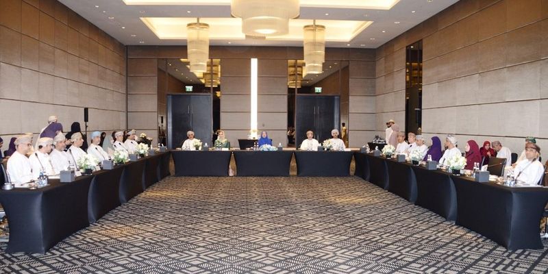 عقد الاجتماع الأول للجنة الوطنية العُمانية للتربية والثقافة والعلوم