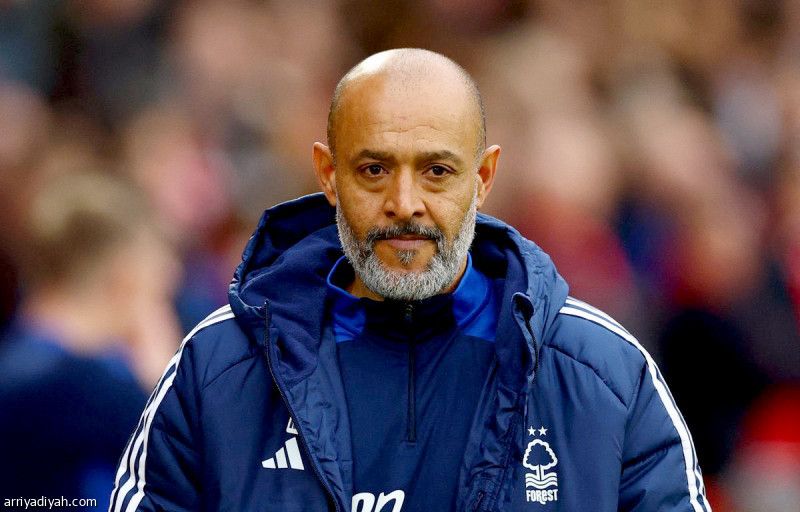 «The Athletic»: الاتحاد كلمة السر في تألق سانتو مع نوتنجهام