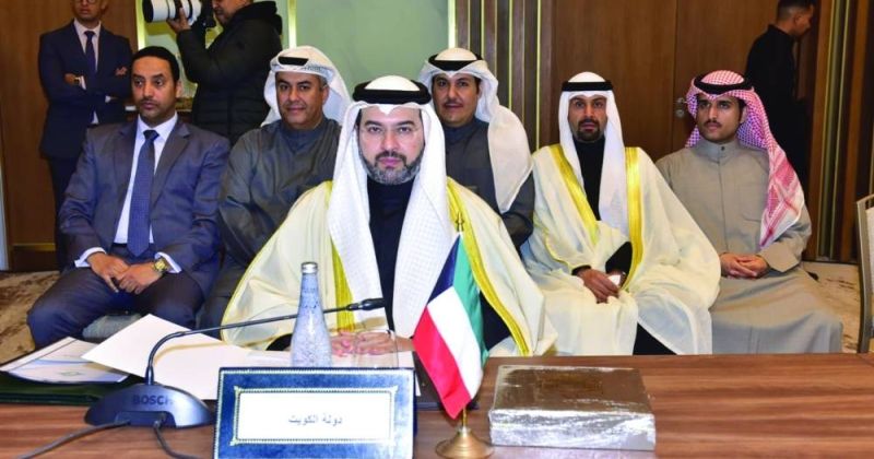 حمود المبارك خلال مشاركته في الاجتماع