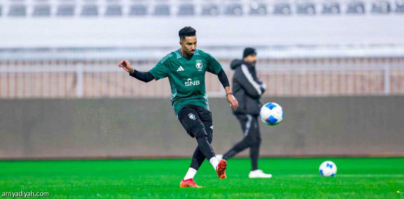 سالم يبدأ.. وبوشل أساسيا