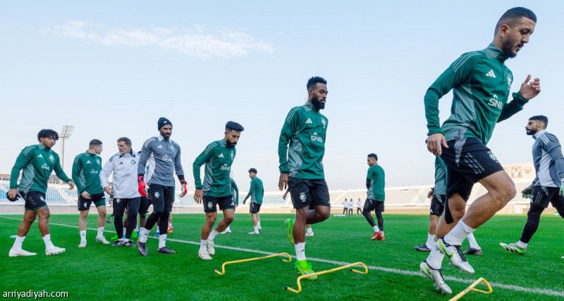 الأخضر بعد اليمن.. استرجاعية واجتماع بالفيديو