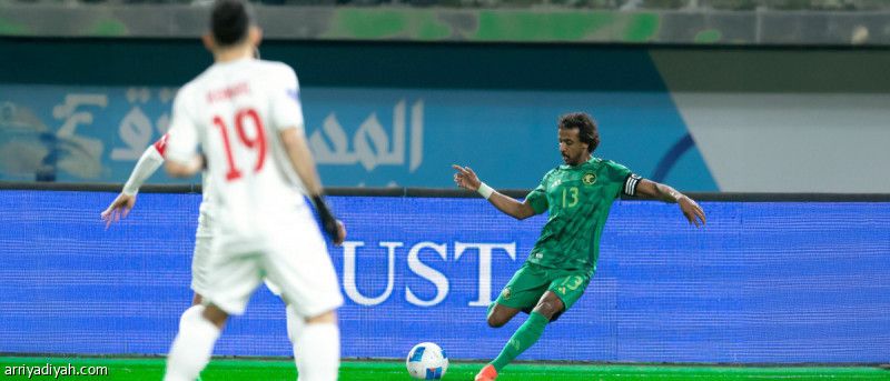 ركبة الشهراني تبعده 3 أشهر