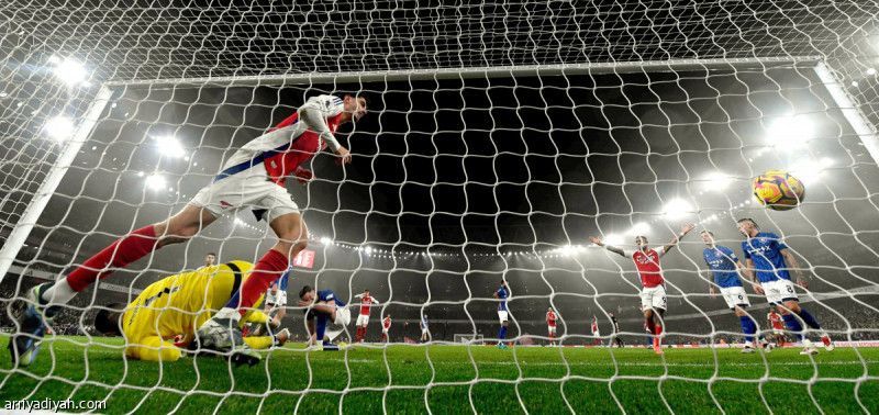 أرسنال يستعيد «الثاني»