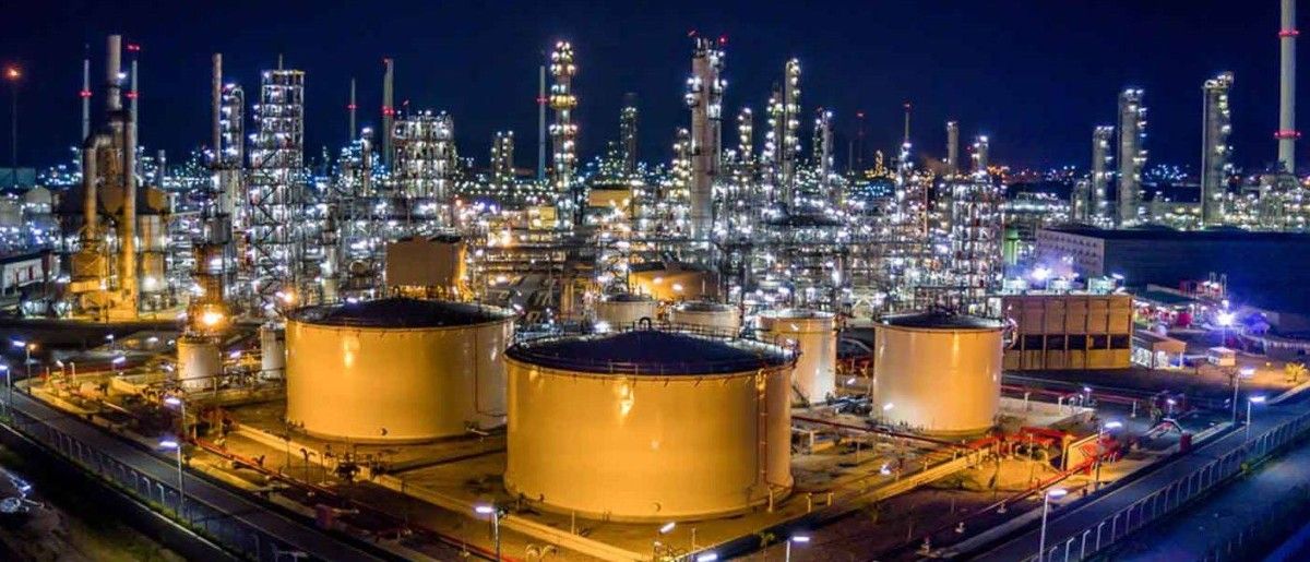 الإمارات.. قطاع الصناعة ركيزة أساسية في بناء اقتصاد مستدام