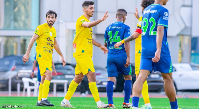 الخليج يودع قطر بثنائية الفتح