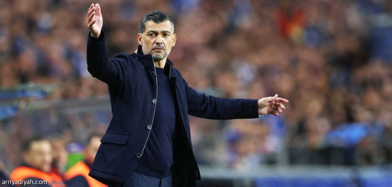 كونسيساو يخلف فونيسكا في ميلان