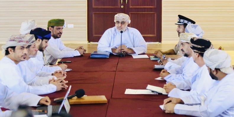 مناقشة الموضوعات التنموية والخدمية بشمال الشرقية