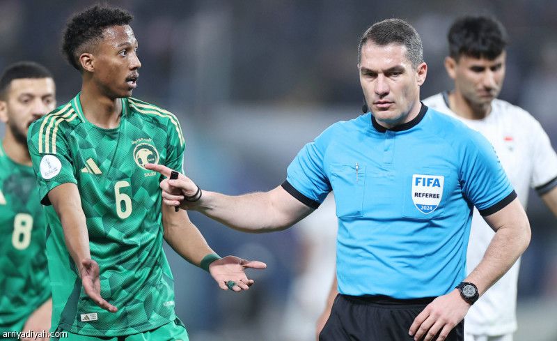 نصف نهائي الخليج.. البطاقات تضرب المنتخبات الأربعة