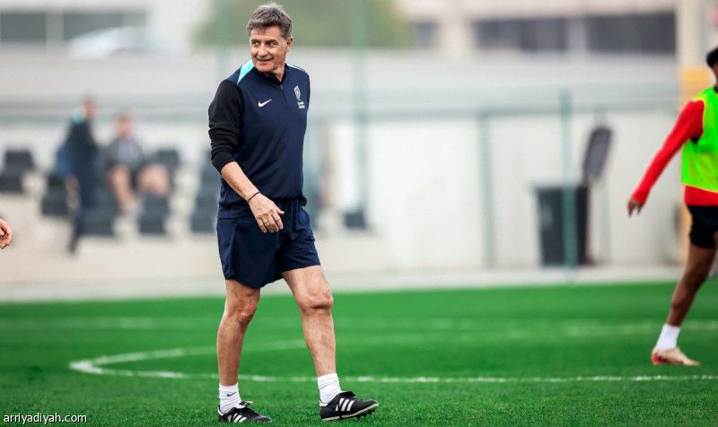 الخميس.. القادسية يستقبل الكسار والعثمان