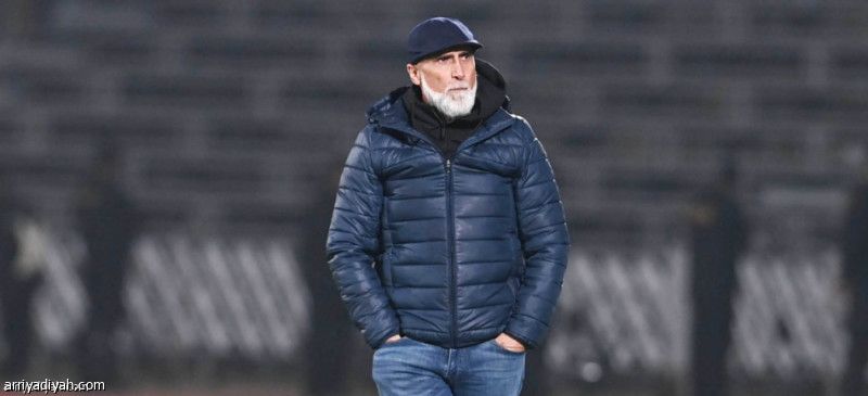 قبل الهلال.. الرواتب تبعد باتشيكو عن العروبة