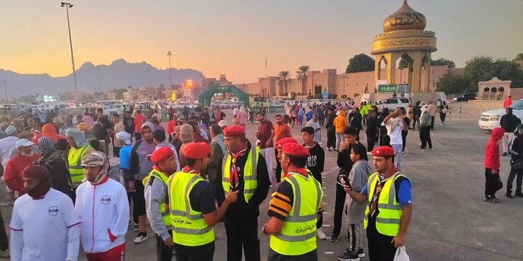 انطلاق مسير سياحي لاكتشاف المعالم التاريخية بولاية نزوى