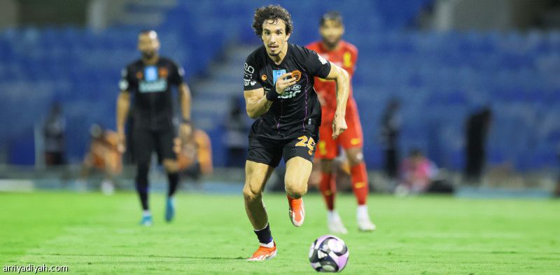 الأهلي يطلب عابدي بـ10 ملايين.. والفيحاء يشترط