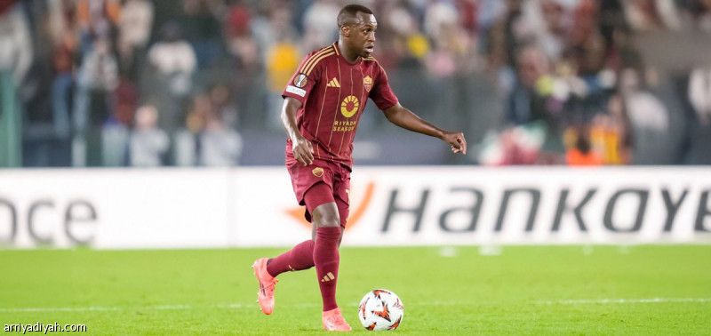 الثالثة تواليا.. عبد الحميد احتياطيّا