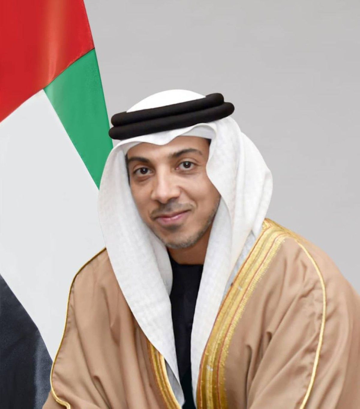 محمد بن زايد ومحمد بن راشد يهنئان حمد بن عيسى بفوز البحرين بـ «خليجي 26»