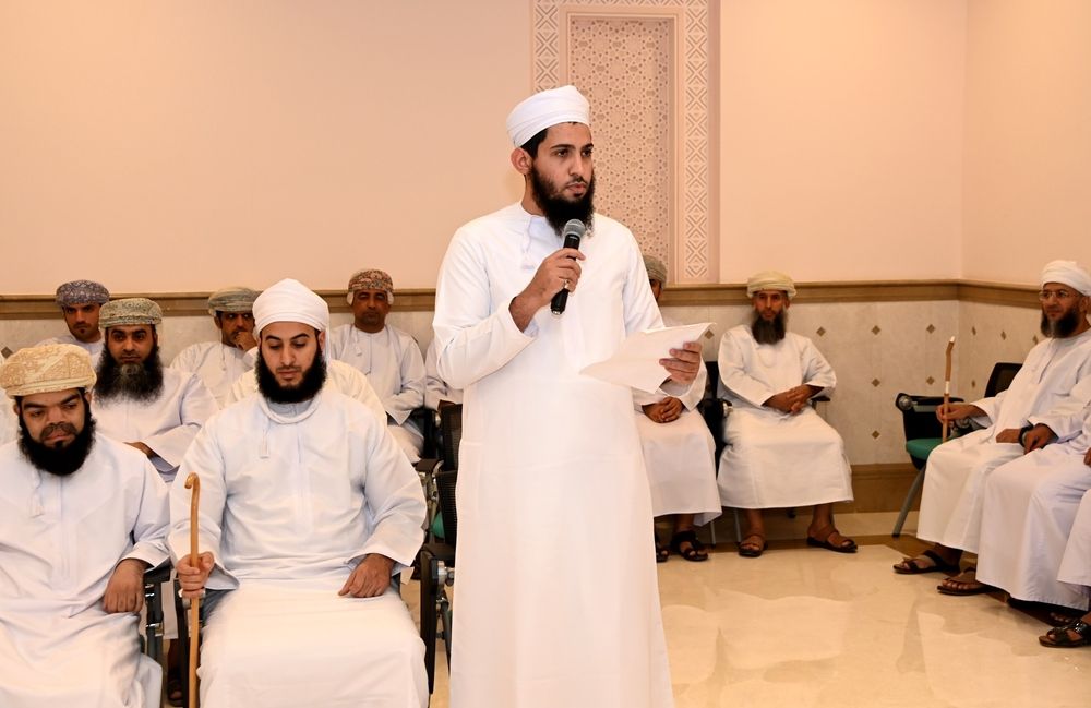 تكريم المشاركين في البرامج المسجدية بمركز السُّلطان قابوس العالي للثقافة والعلوم