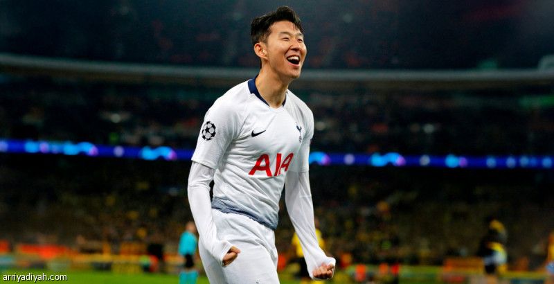 توتنام يُمدد عقد سون