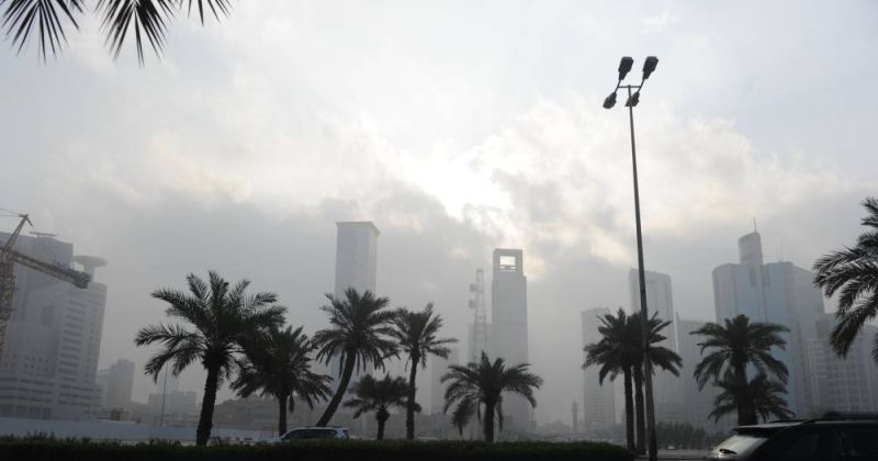 «الإطفاء»: توخي الحذر لعدم استقرار الحالة الجوية