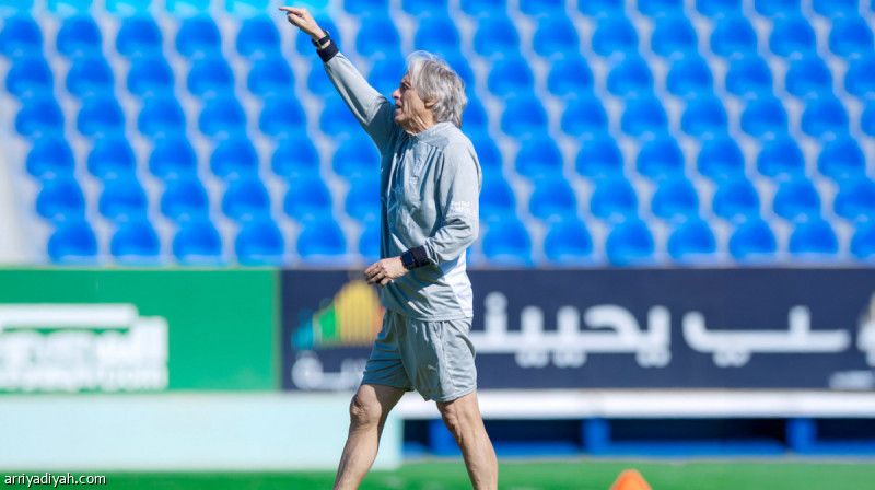 في الكلاسيكو.. هلال جيسوس 10 على 10