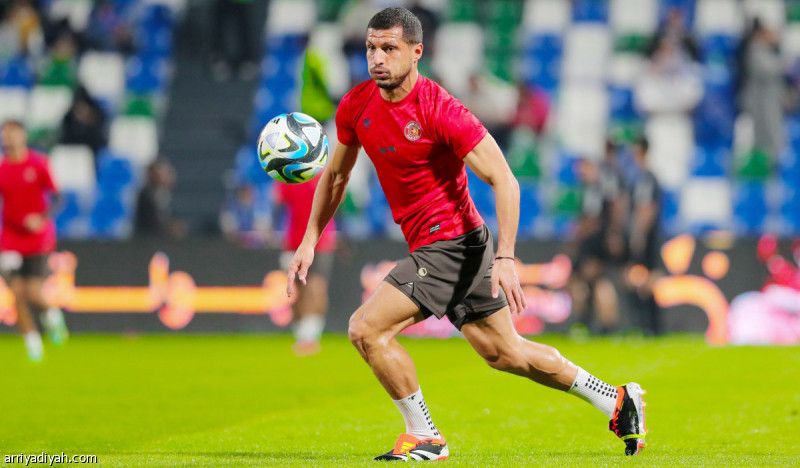 ضمك يؤجل عودة حامد