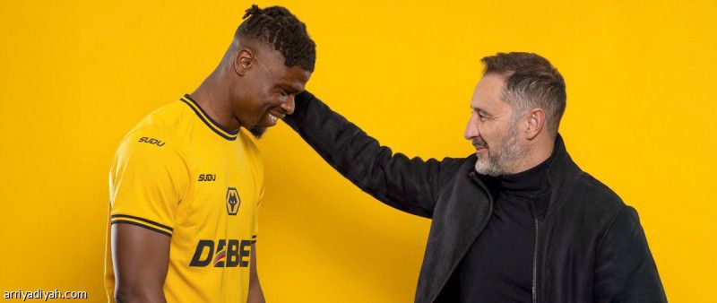 بـ 19 مليونا.. أجبادو يدعم دفاع «الذئاب»