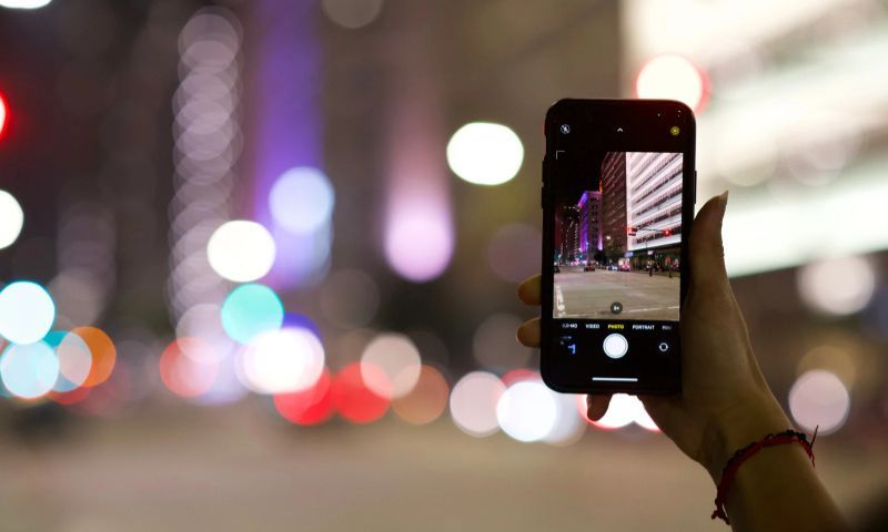 علامات تدل على أن كاميرا هاتفك مخترقة