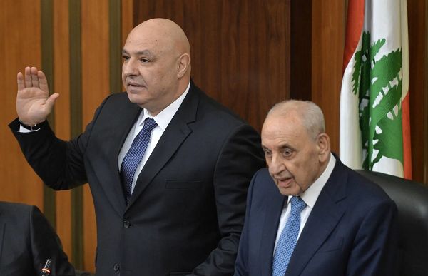 جوزيف عون يؤدي اليمين الدستورية رئيسًا للبنان أمام مجلس النواب