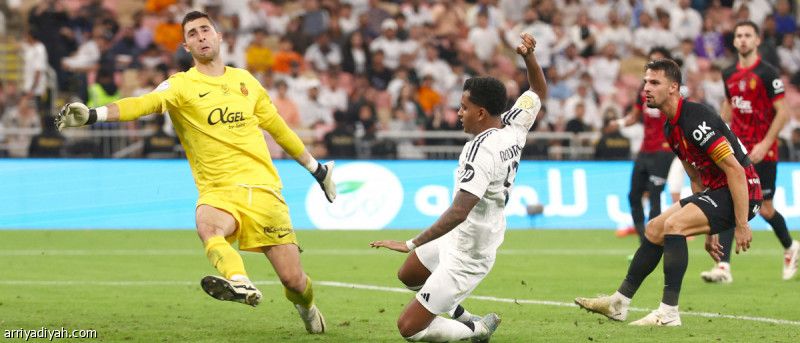 السعودية تشهد موقعة كلاسيكو رابعة في السوبر الإسباني