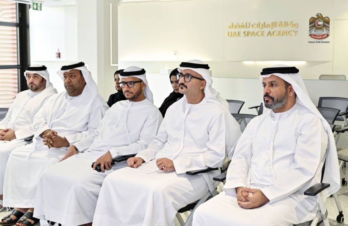 وفد من «الوطني الاتحادي» يطّلع على مشاريع وكالة الإمارات للفضاء بأبوظبي