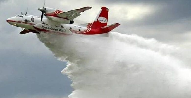 تصادم طائرة إطفاء بمسيرة في مجال جوي محظور بسبب حرائق غابات لوس أنجلوس