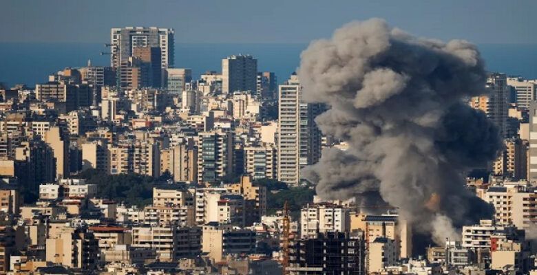 الاحتلال الإسرائيلي يفجر خمسة منازل في بلدة عيتا الشعب جنوب لبنان