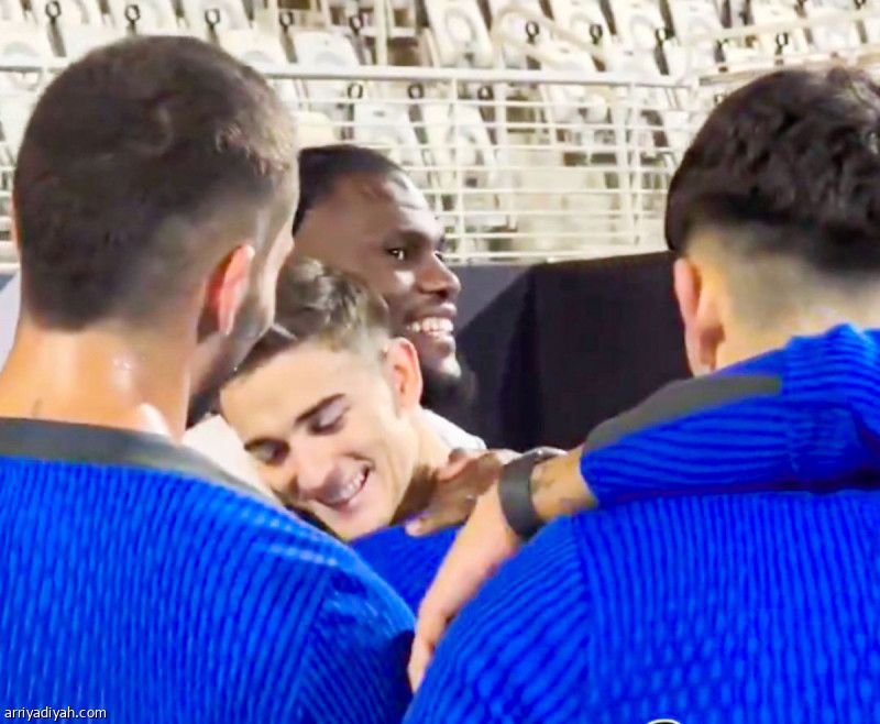 في التدريب الختامي.. كيسييه يفاجئ لاعبي برشلونة