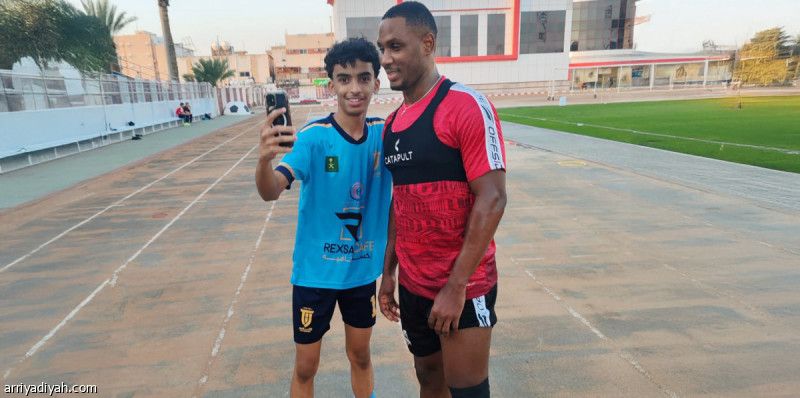 بحضور الجماهير.. تدريب انفرادي يقطع راحة إيجالو