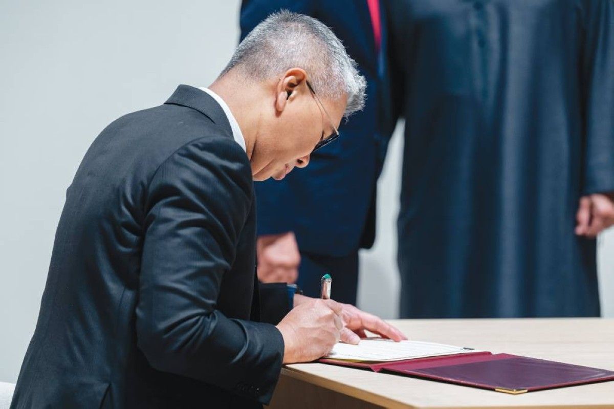 بحضور رئيس الدولة ورئيس الوزراء الماليزي .. الإمارات وماليزيا توقعان اتفاقية شراكة اقتصادية شاملة