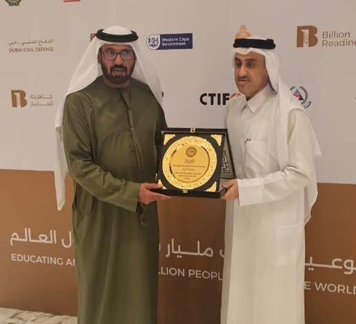 رئيس قطاع الشؤون الاقتصادية بالجامعة العربية يلتقي مدير عام الدفاع المدني لمدينة دبي