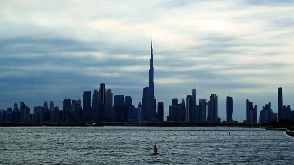 الإمارات.. توقعات بسقوط أمطار غداً