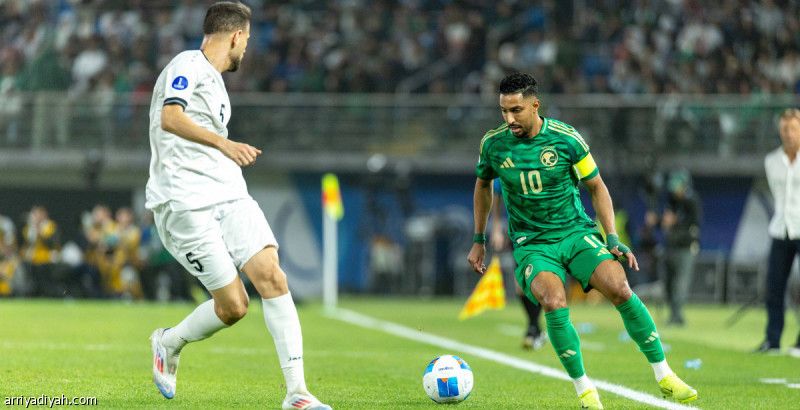 الأخضر يدرس نقل مواجهة الصين