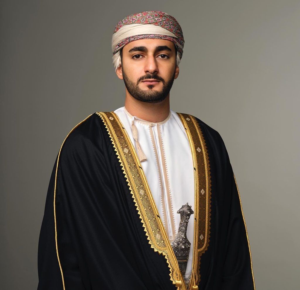 سمو السيد ذي يزن يرعى حفل ختام مهرجان المسرح العربي