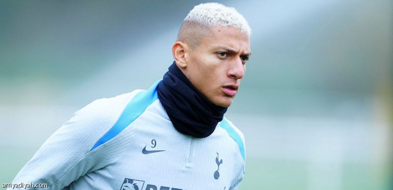 أمام أرسنال.. توتنام يطارد فوزا غاب 15 عاما