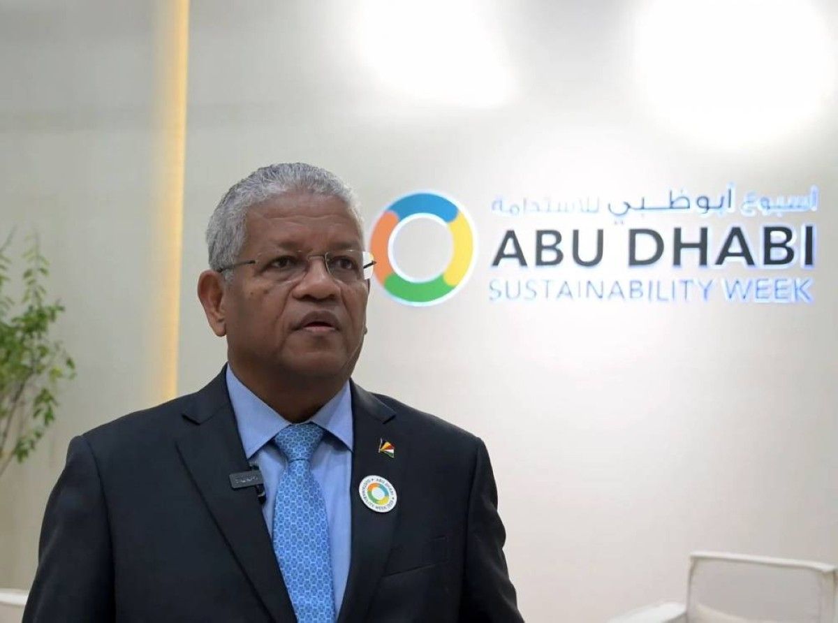 رئيس سيشل : الإمارات تلعب دورا محوريا في تعزيز جهود الاستدامة العالمية