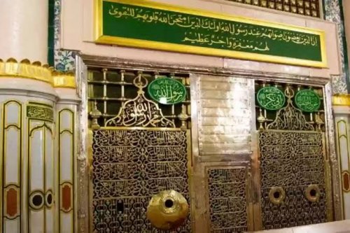 السعودية تعلن عن شرط الزامي لدخول الروضة النبوية الشريفة يبدء تطبيقه من فجر اليوم