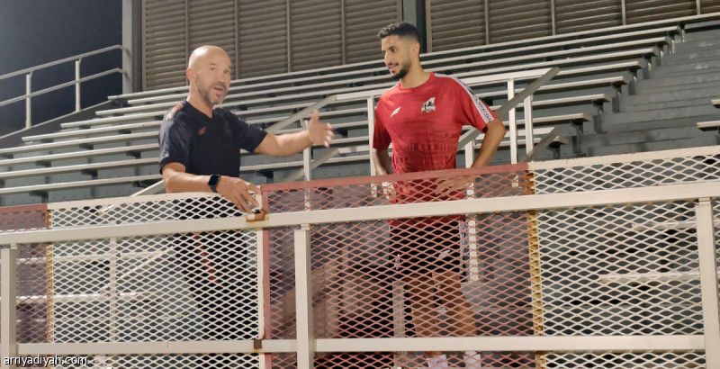 الوحدة يرفض الراحة.. والشكوك تحاصر النجعي