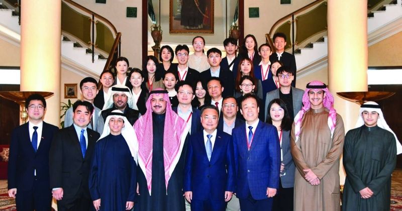 مبارك العبدالله: تعاون ثقافي بين جامعة بكين ودار سعاد الصباح