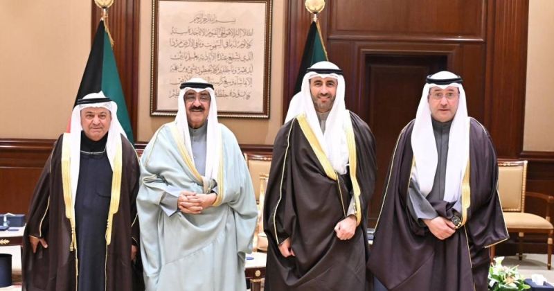 سمو الأمير يستقبل وزير النفط والرئيسين التنفيذيين لـ «مؤسسة البترول» و«نفط الكويت»