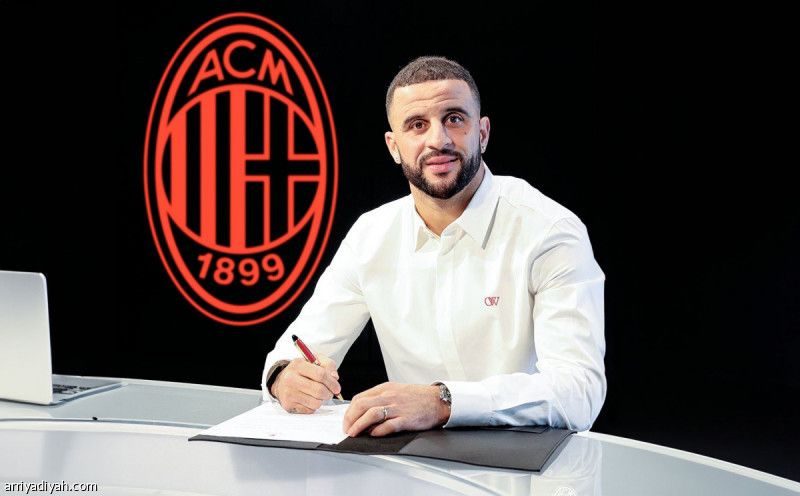 ووكر يدعم دفاع ميلان