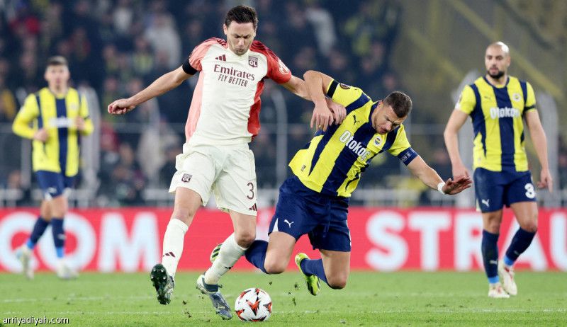 ليون يفرض السلبية على فنربخشة