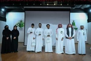 جامعة الملك عبد العزيز تكرّم الفائزين بمسابقة الألعاب الإلكترونية