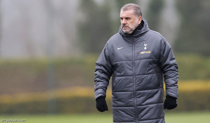 بوستيكوجلو: توتنام يلعب بالنار